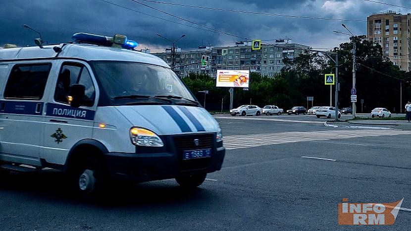 В Мордовии зрелая дама украла у подростка одежду и сладости 